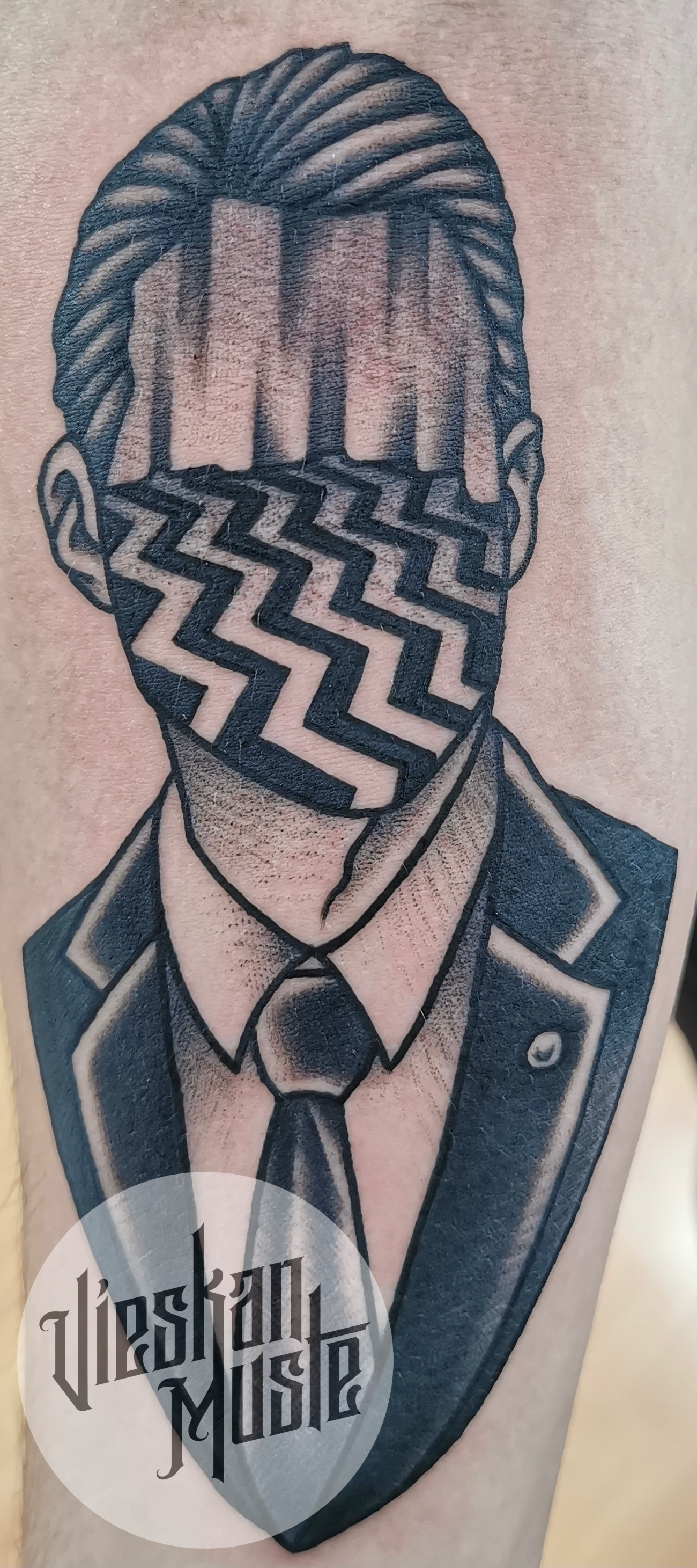 Twin Peaks tautointi